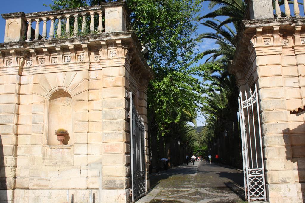 La Chiave Di Volta Bed & Breakfast Ragusa Dış mekan fotoğraf
